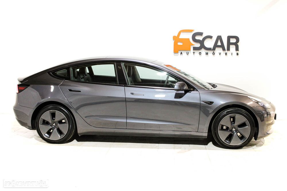 Tesla Model 3 Long Range Tração Traseira - 5