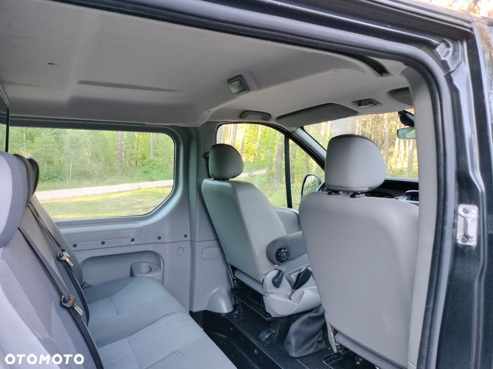 Renault trafic - 25
