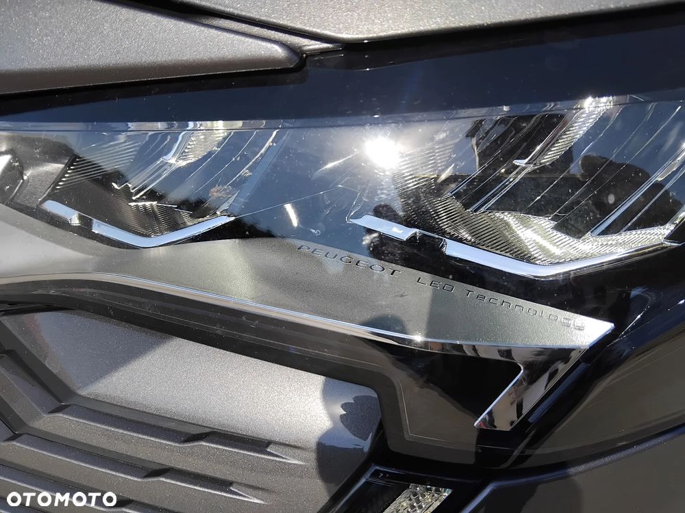 Peugeot 3008 BlueHDi 130 Stop & Start EAT8 Active Business-Paket - 9