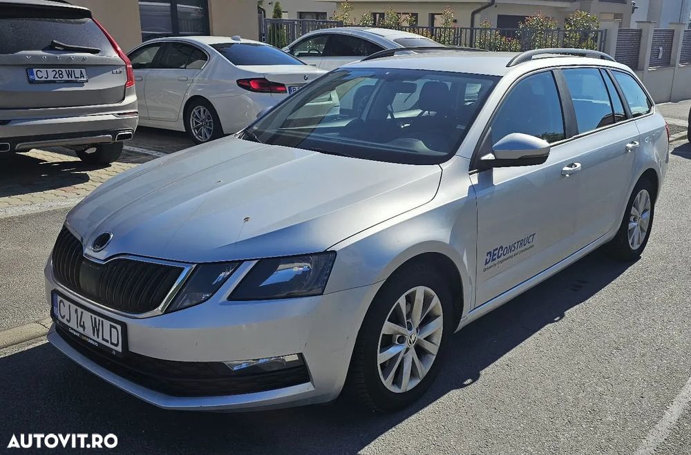 Skoda Octavia 1.6 TDI DSG Ambition - 1