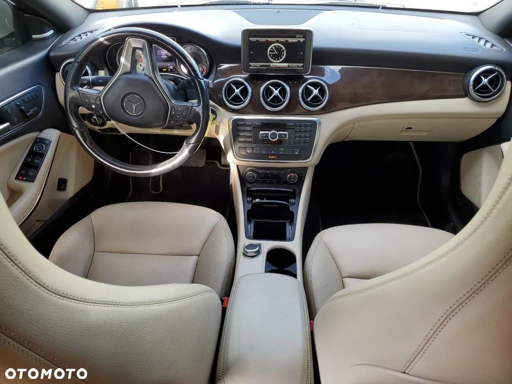 Mercedes-Benz CLA Sport - 7