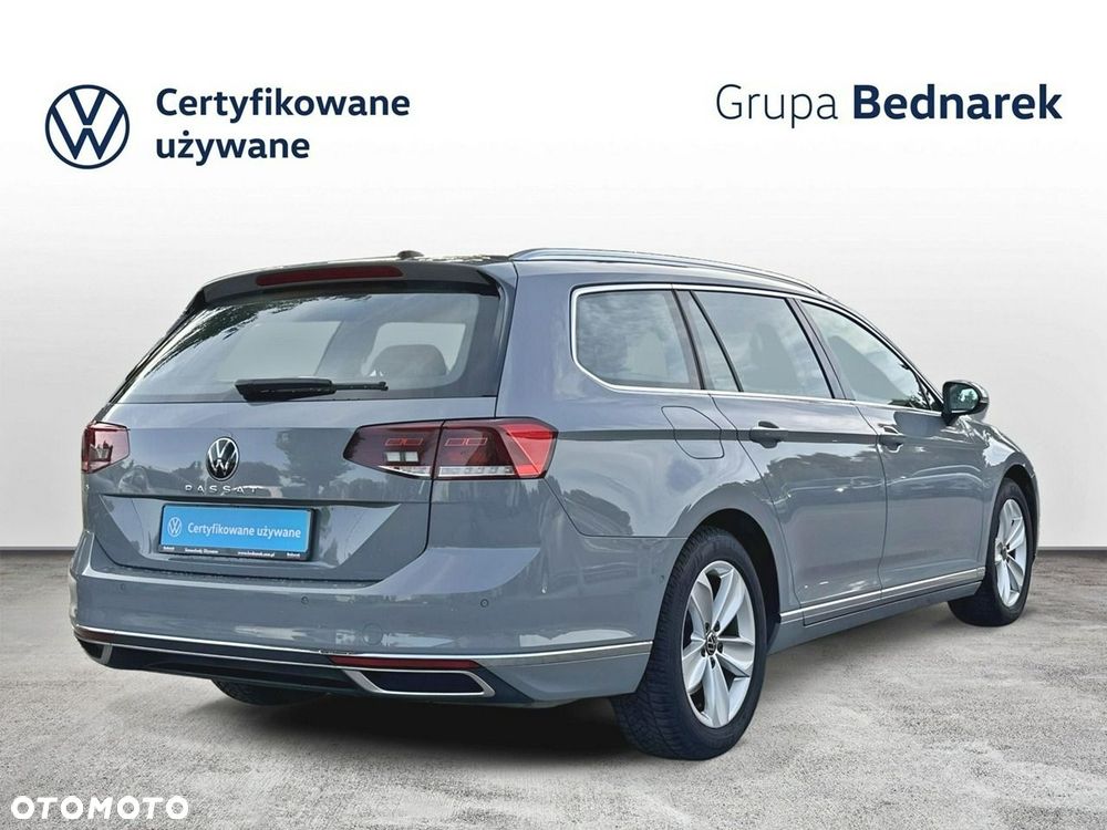 Volkswagen Passat Variant 2.0 TSI Elegance DSG - 6