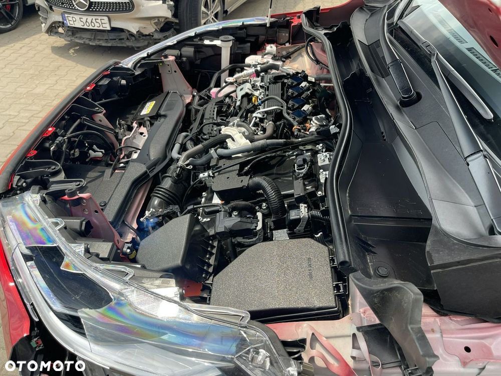 Toyota Corolla Cross - 16
