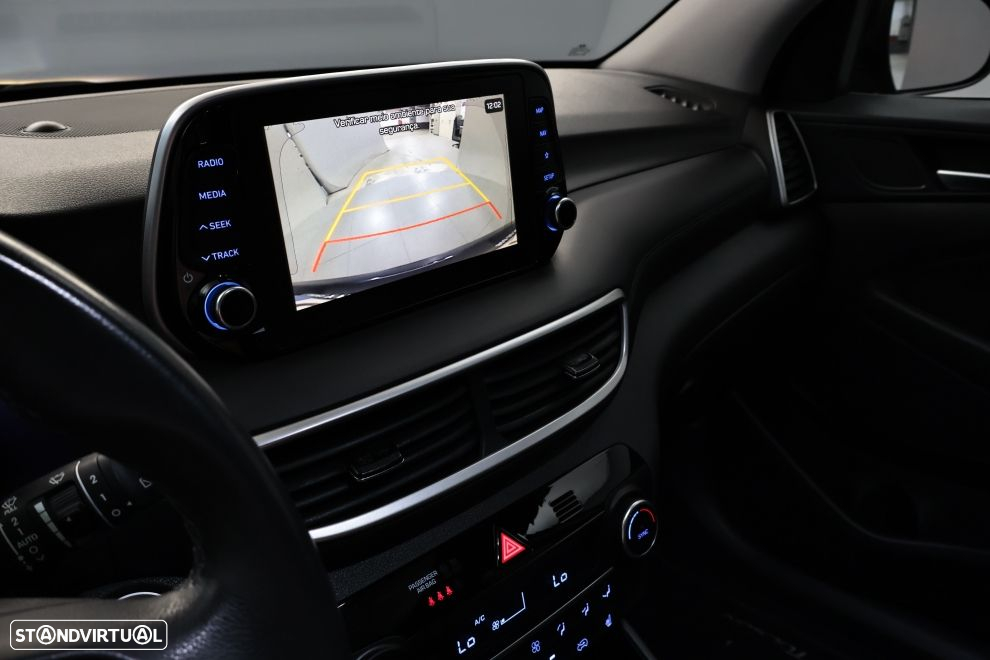 Hyundai Tucson 1.6 CRDi Premium +P.Pe+P.Style Plus - 17