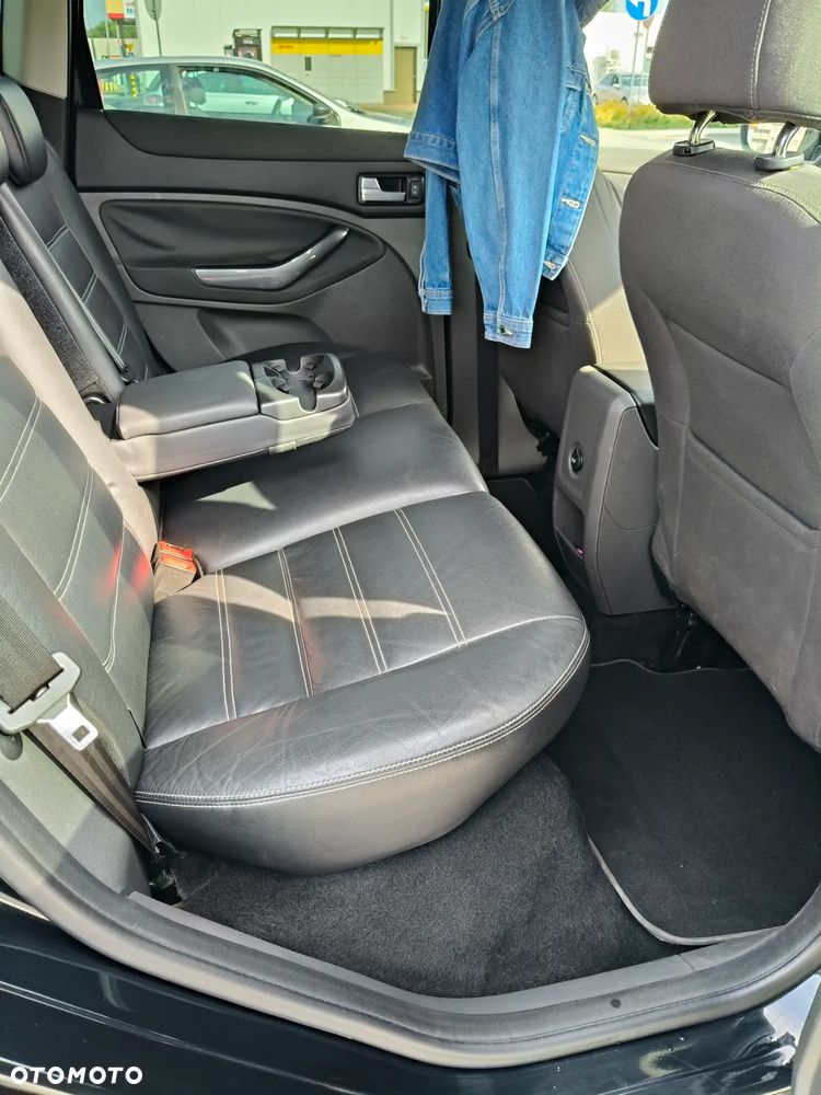 Ford Kuga 2.0 TDCi 4WD Titanium - 10