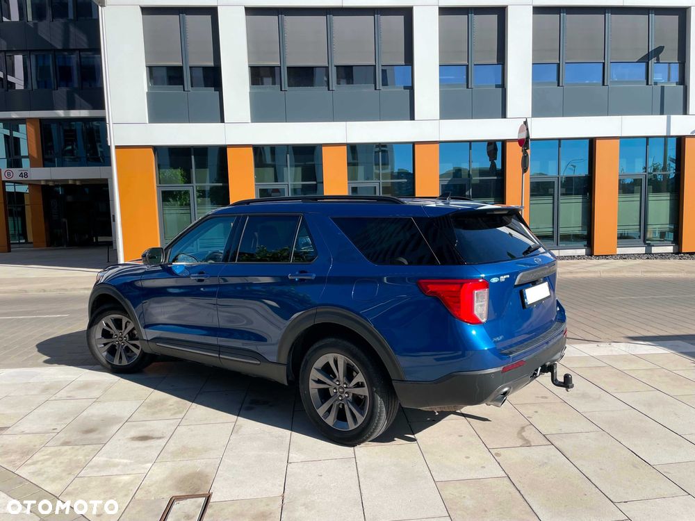 Ford Explorer - 5