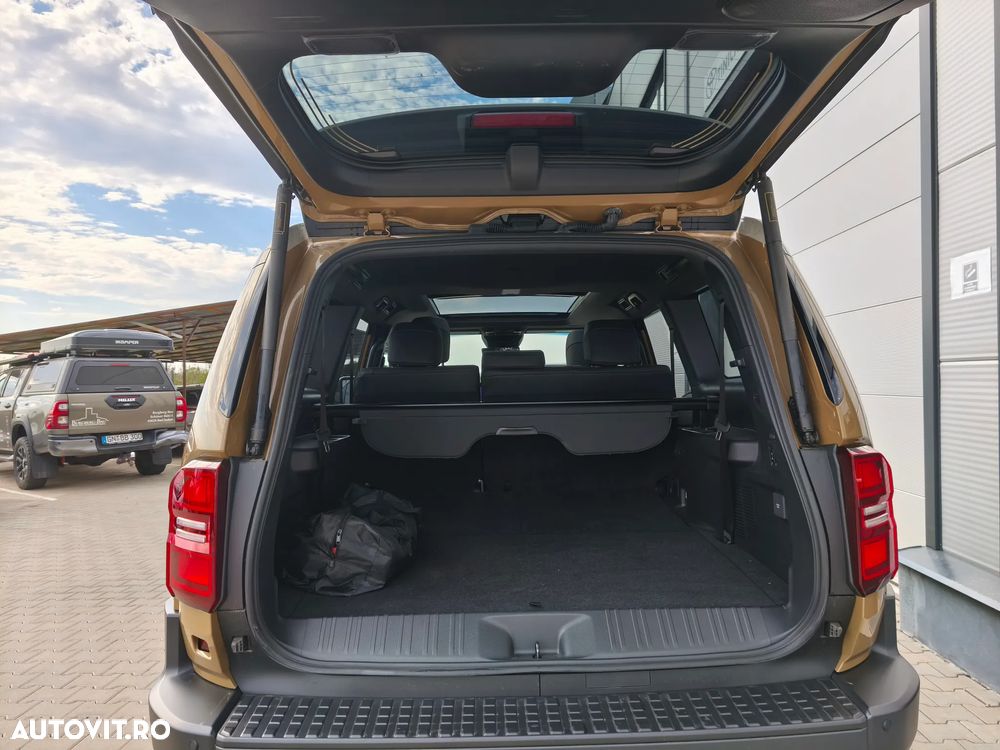 Toyota Land Cruiser 250 - 17