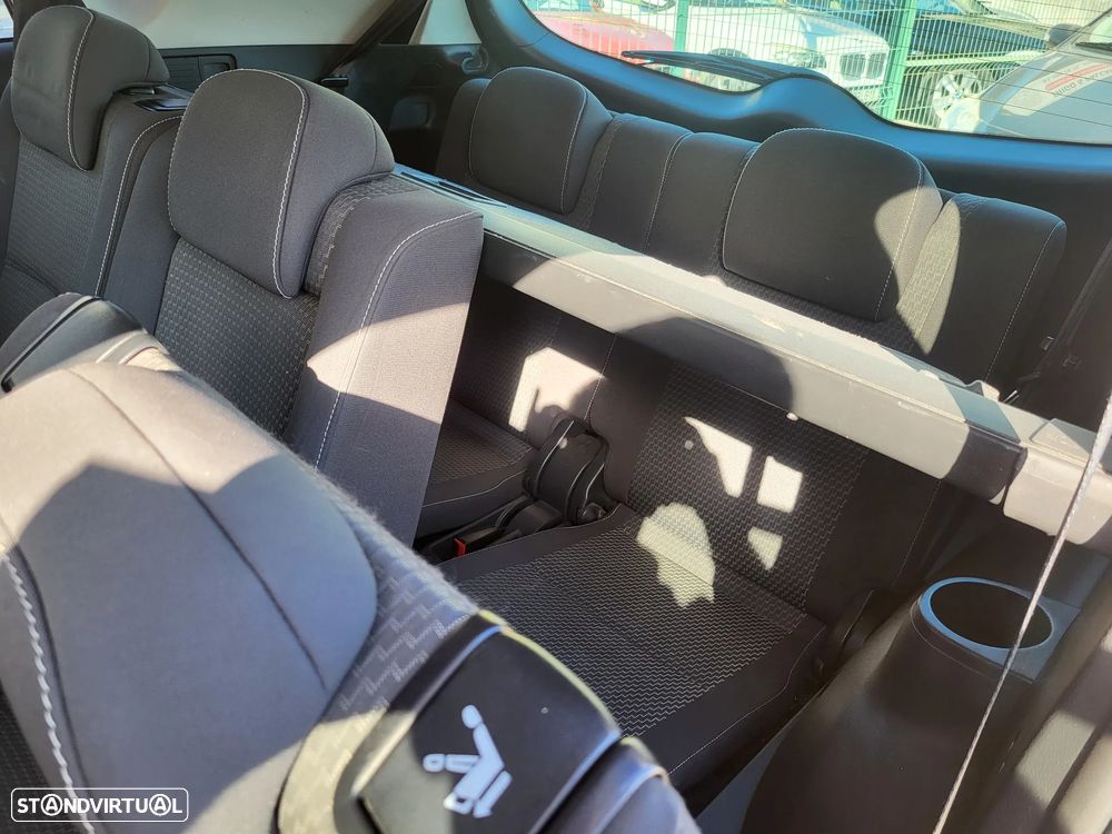 Toyota Verso 1.6 D-4D Comfort - 10