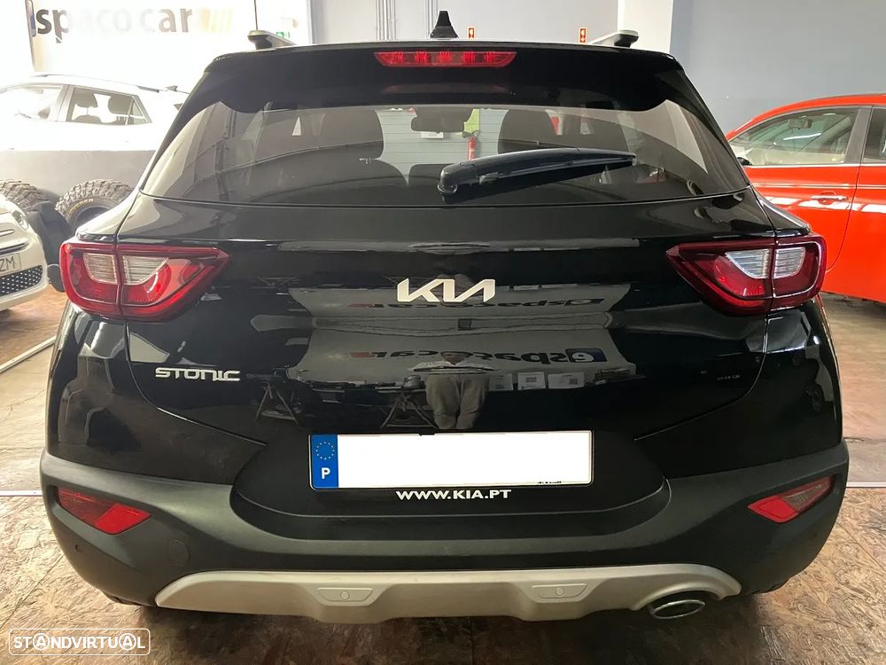 Kia Stonic - 5