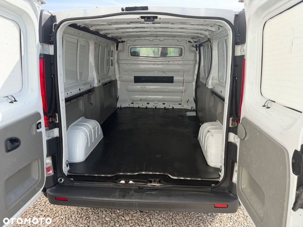 Opel Vivaro - 6