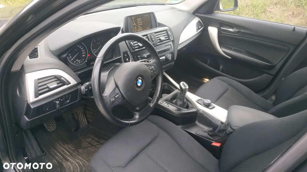 BMW Seria 1 116d - 5