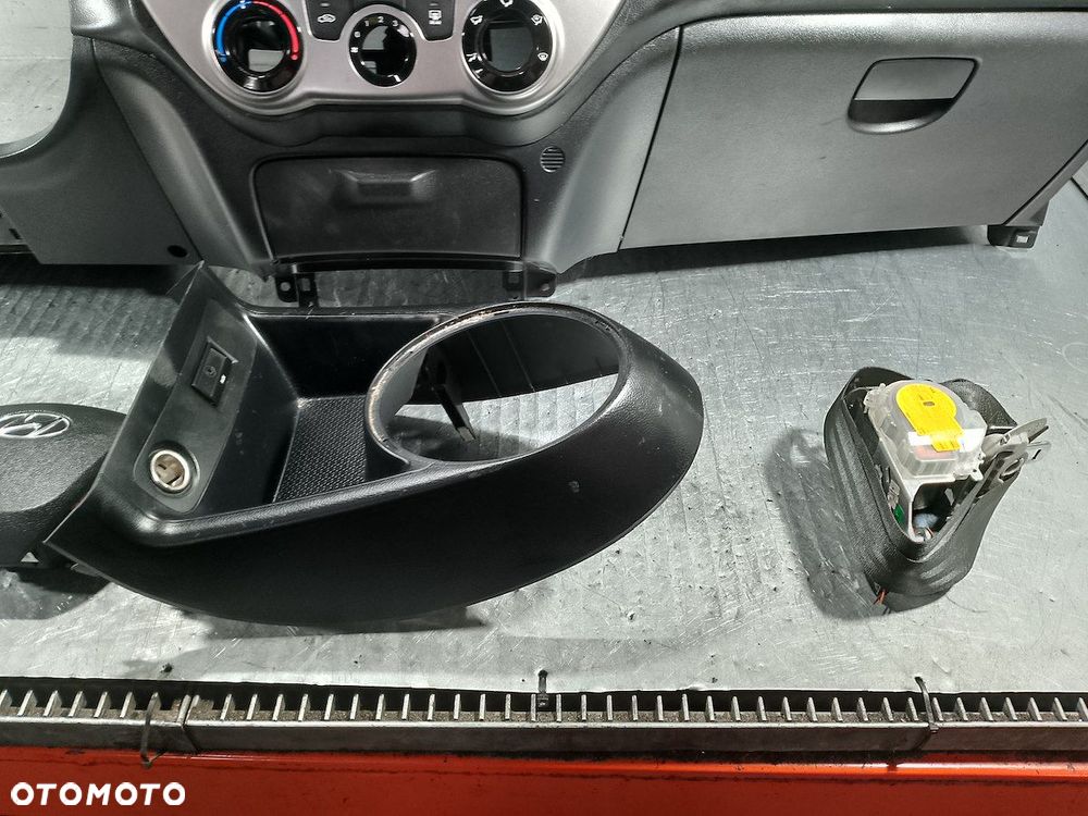 DESKA ROZDZIELCZA, KONSOLA PODUSZKI PASY HYUNDAI I20 I 84720-1J000RY - 3