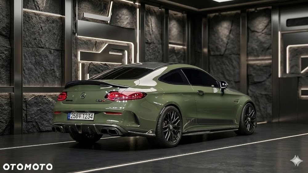 Mercedes-Benz Klasa C AMG 63 - 3