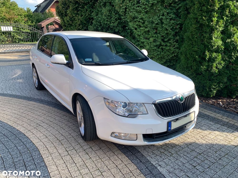 Skoda Superb 2.0 TDI Family - 32