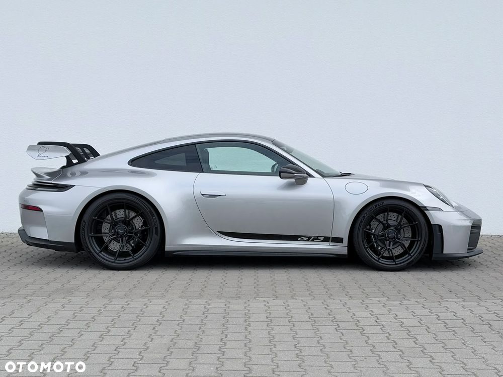 Porsche 911 GT3 - 4