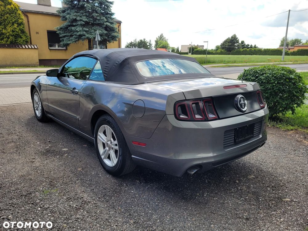 Ford Mustang 3.7 V6 - 18