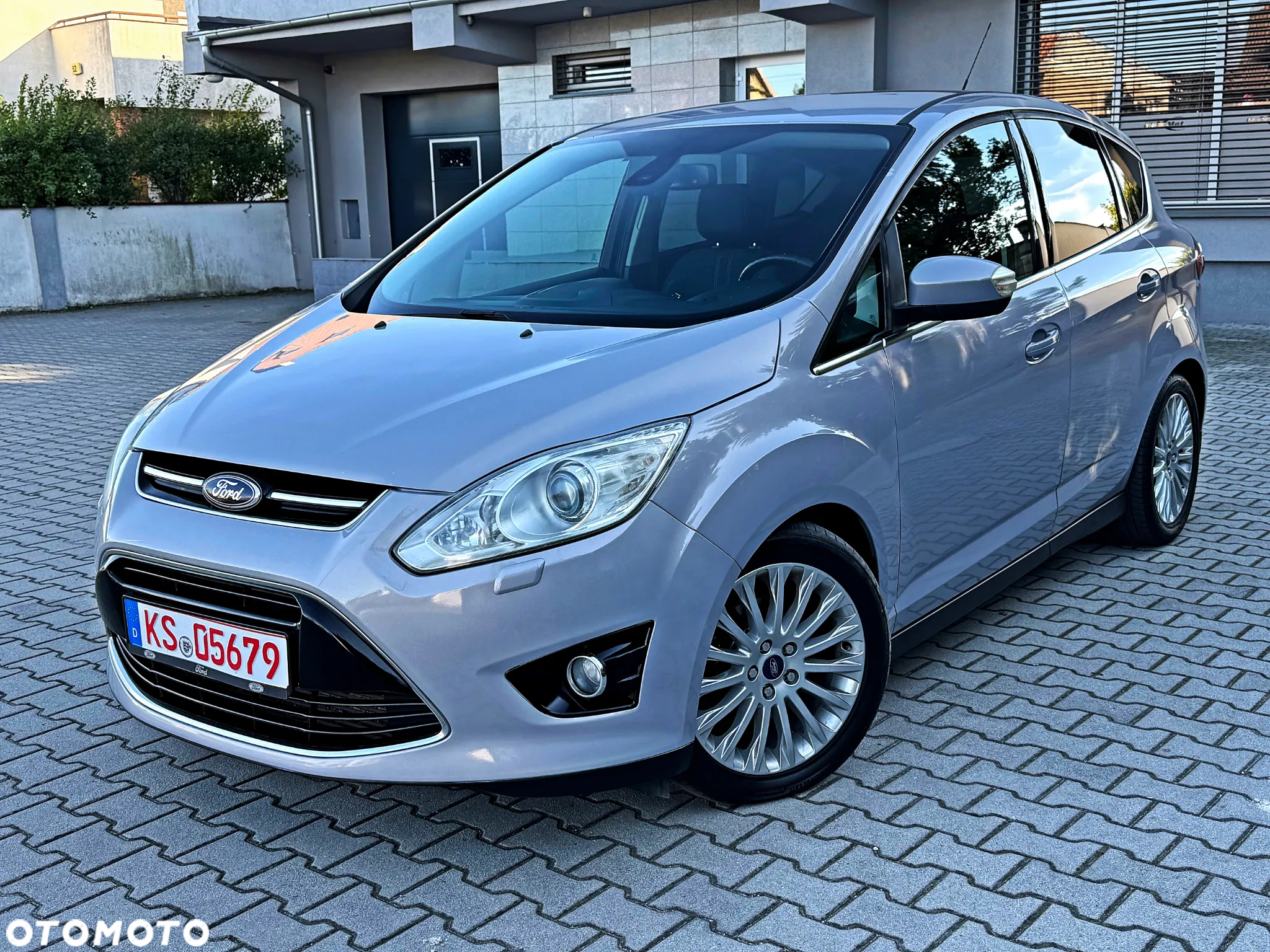 Ford C-MAX 2.0 TDCi Titanium - 24