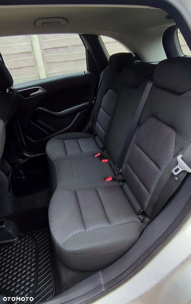 Mercedes-Benz Klasa B - 25