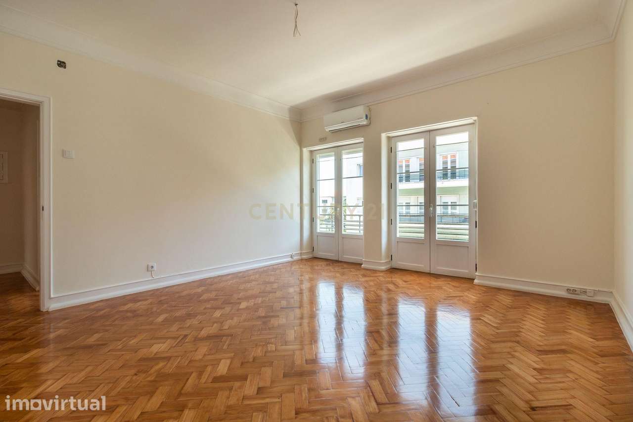 Apartamento T4 renovado, Bairro de São Miguel, Alvalade, Lisboa. Para - Grande imagem: 4/33