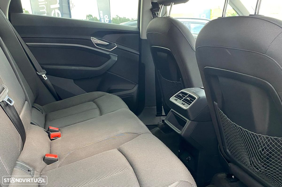 Audi Q8 e-Tron 55 quattro Advanced - 15