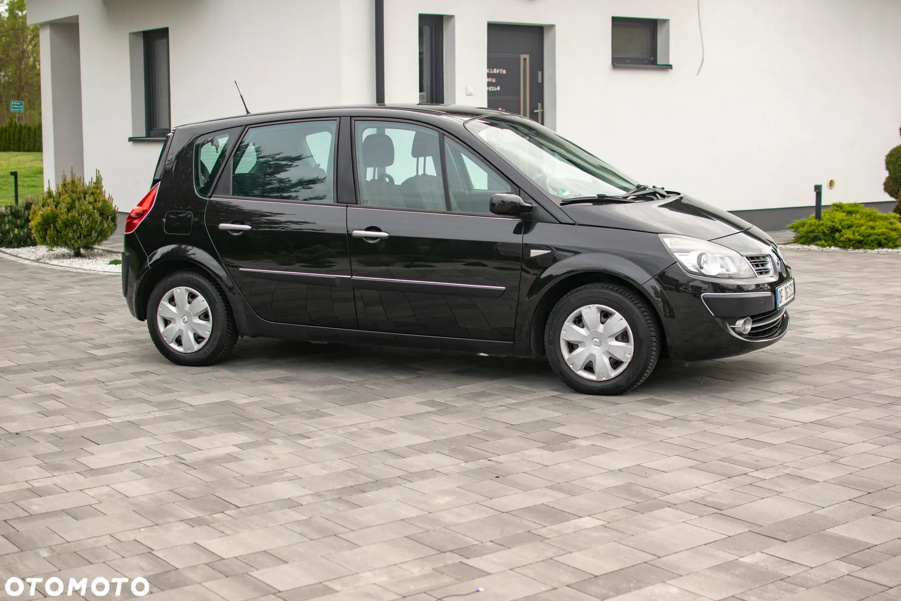 Renault Scenic - 15