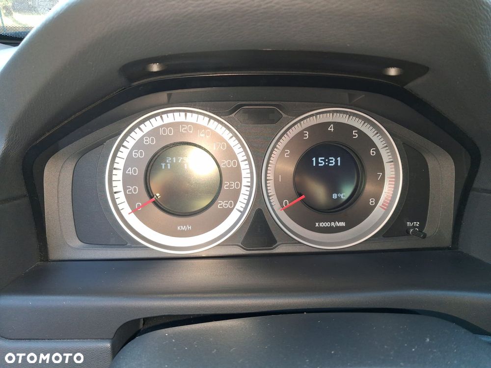 Volvo S80 T5 Momentum - 24