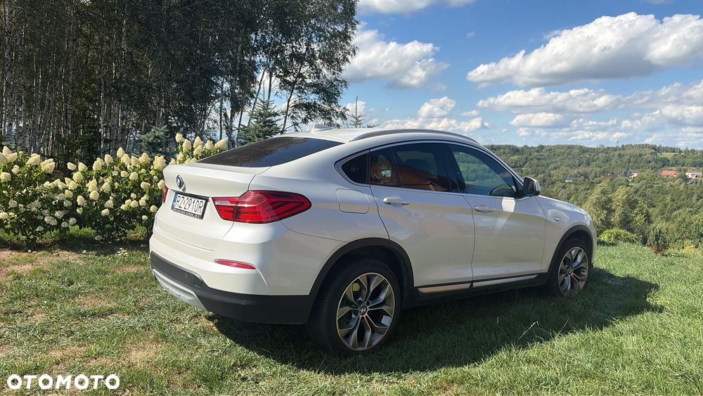 BMW X4 xDrive20i xLine - 4