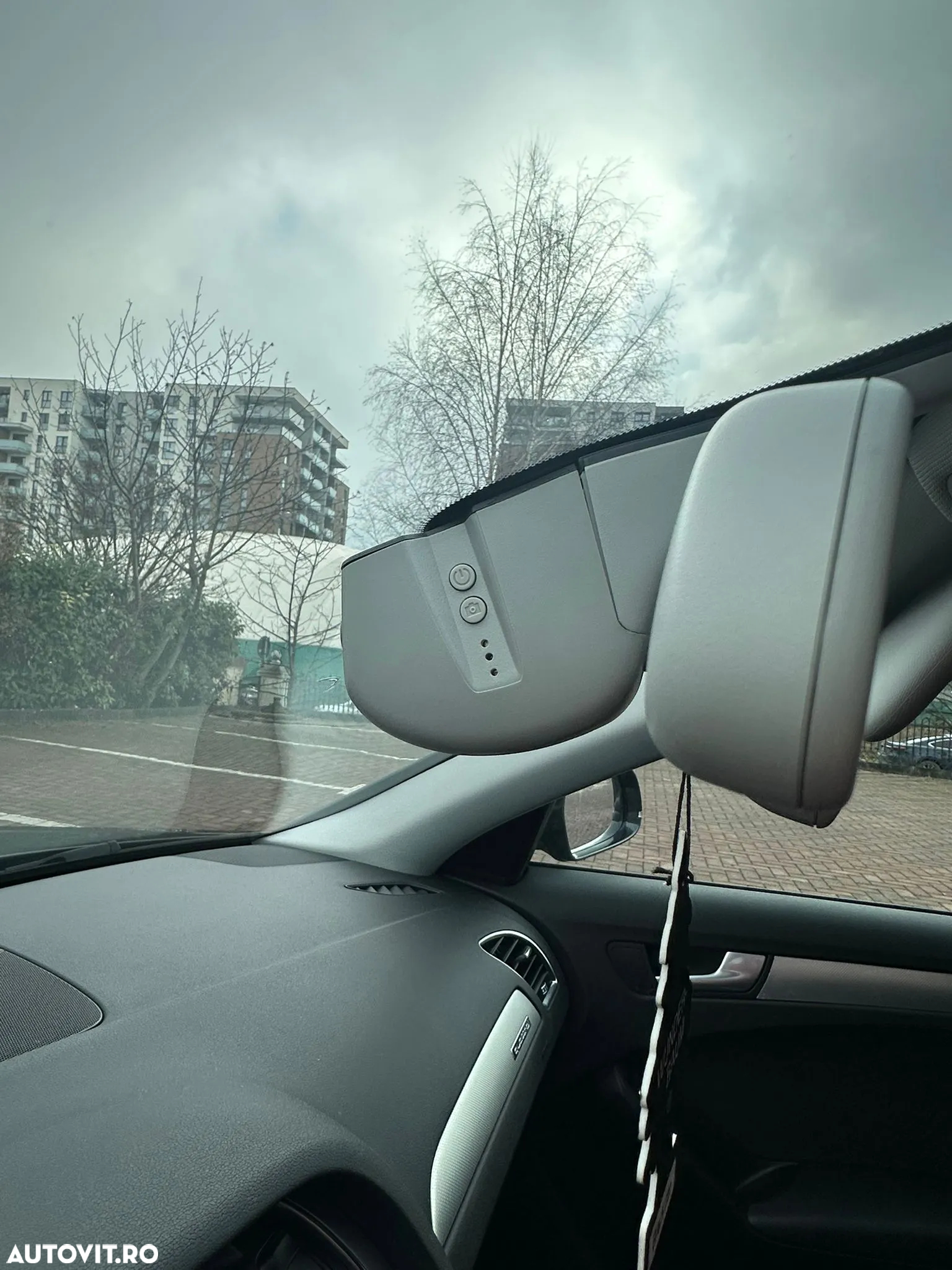 Audi A4 Avant 2.0 TDI DPF quattro S line Sportpaket - 12