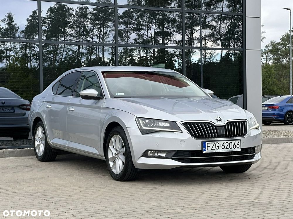 Skoda Superb 2.0 TDI 4x4 DSG Style - 7