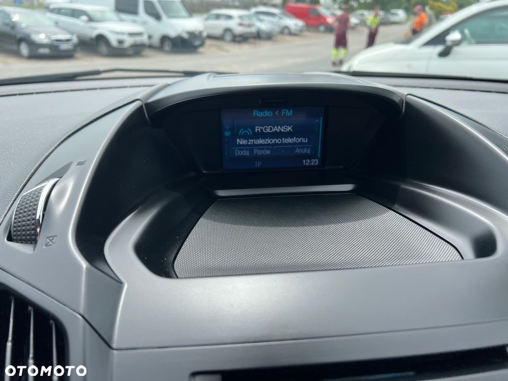 Ford Kuga 2.0 TDCi 4WD Titanium Plus - 36