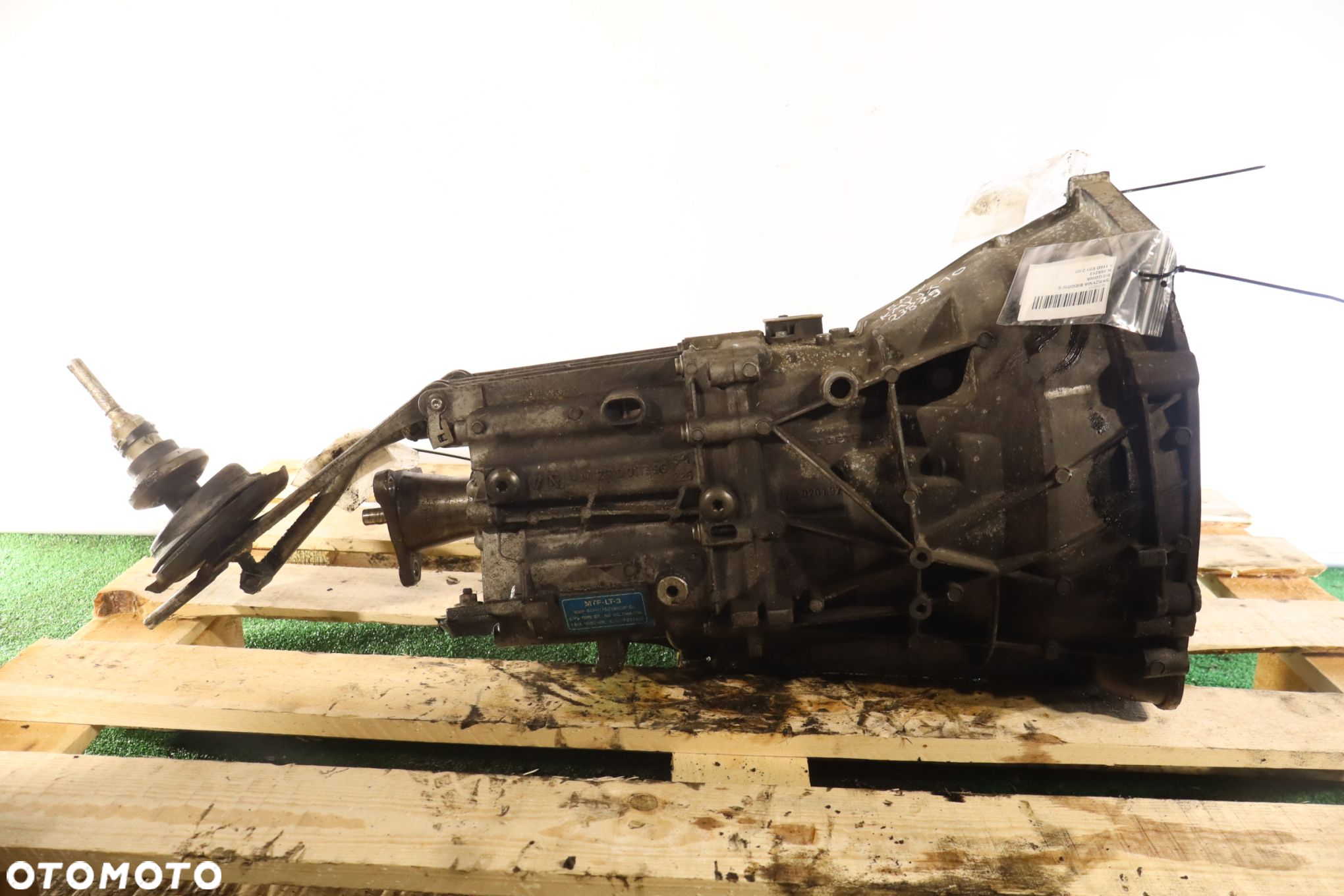 SKRZYNIA 6 BIEGOWA 1 118D E81 LIFT 2.0D 7533818 - 4