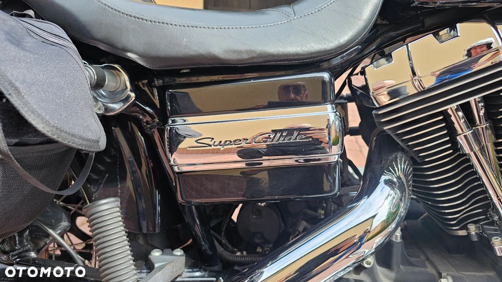 Harley-Davidson Dyna Super Glide - 27
