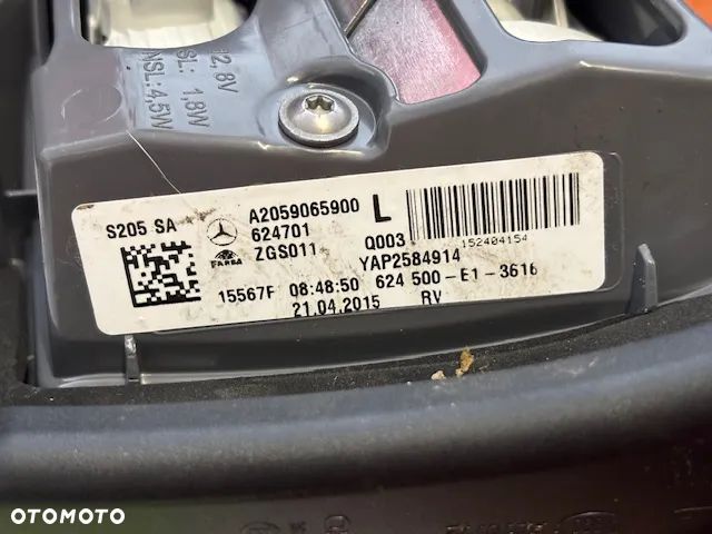 LAMPA TYŁ LEWA W KLAPĘ MERCEDES C KLASA W205 KOMBI A2059065900 - 5