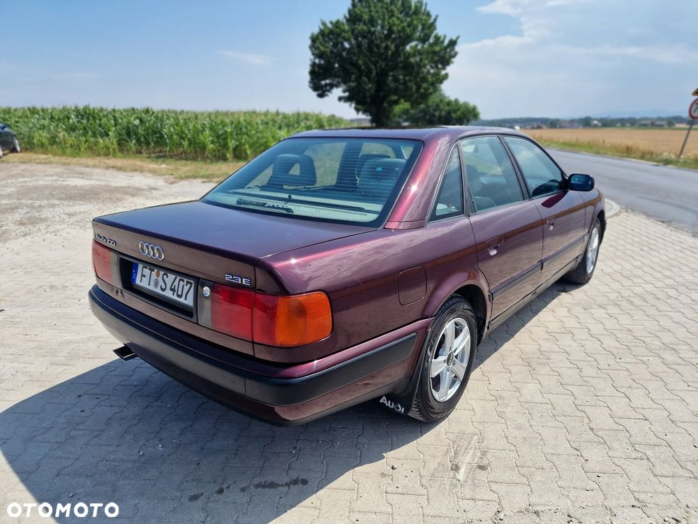 Audi 100 2.3 E - 11