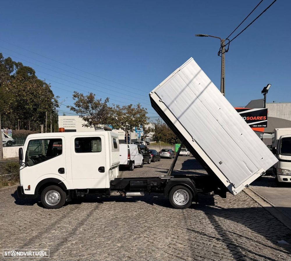 Nissan Cabstar Cabine Dupla - Basculante - 2