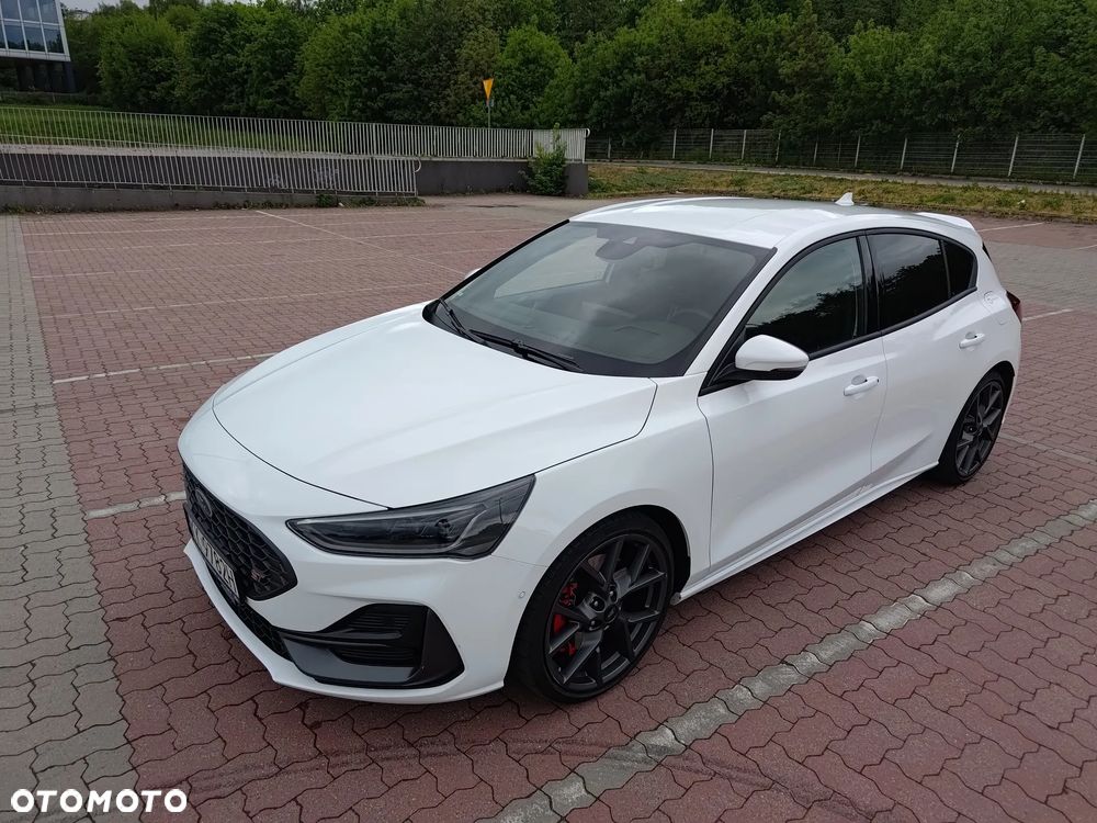 Ford Focus 2.3 EcoBoost ST X - 5