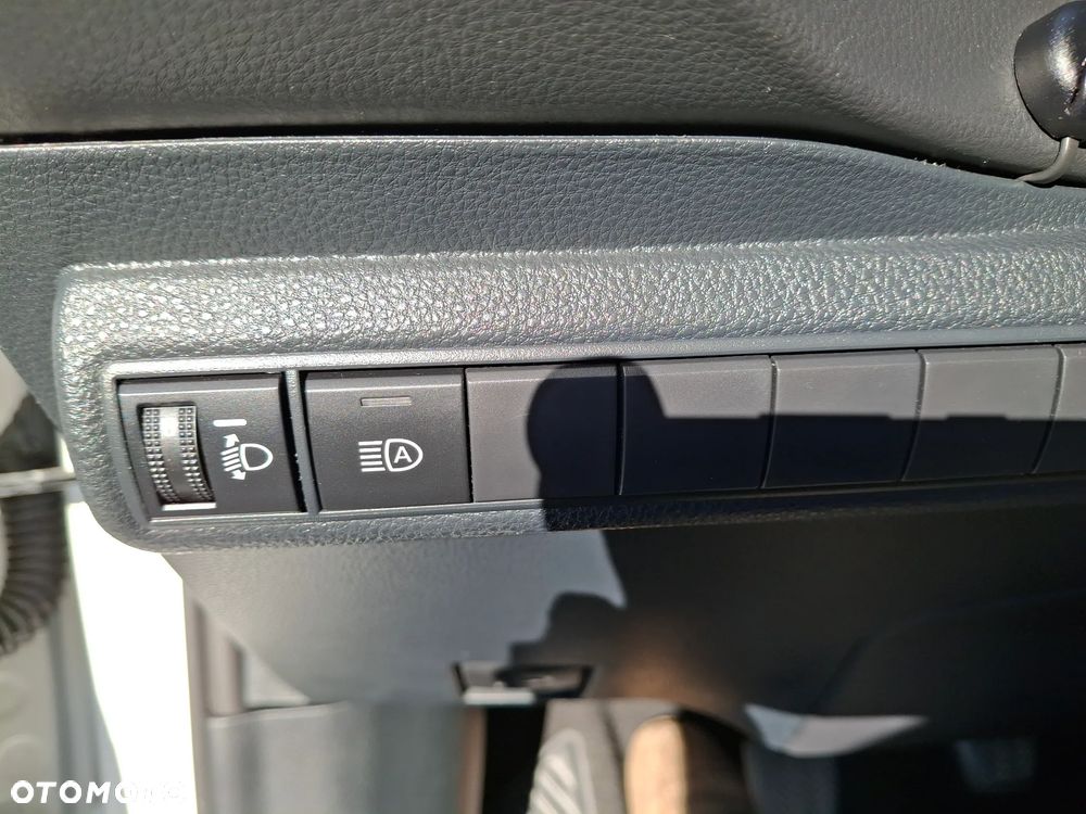 Toyota Corolla 1.5 Active - 29