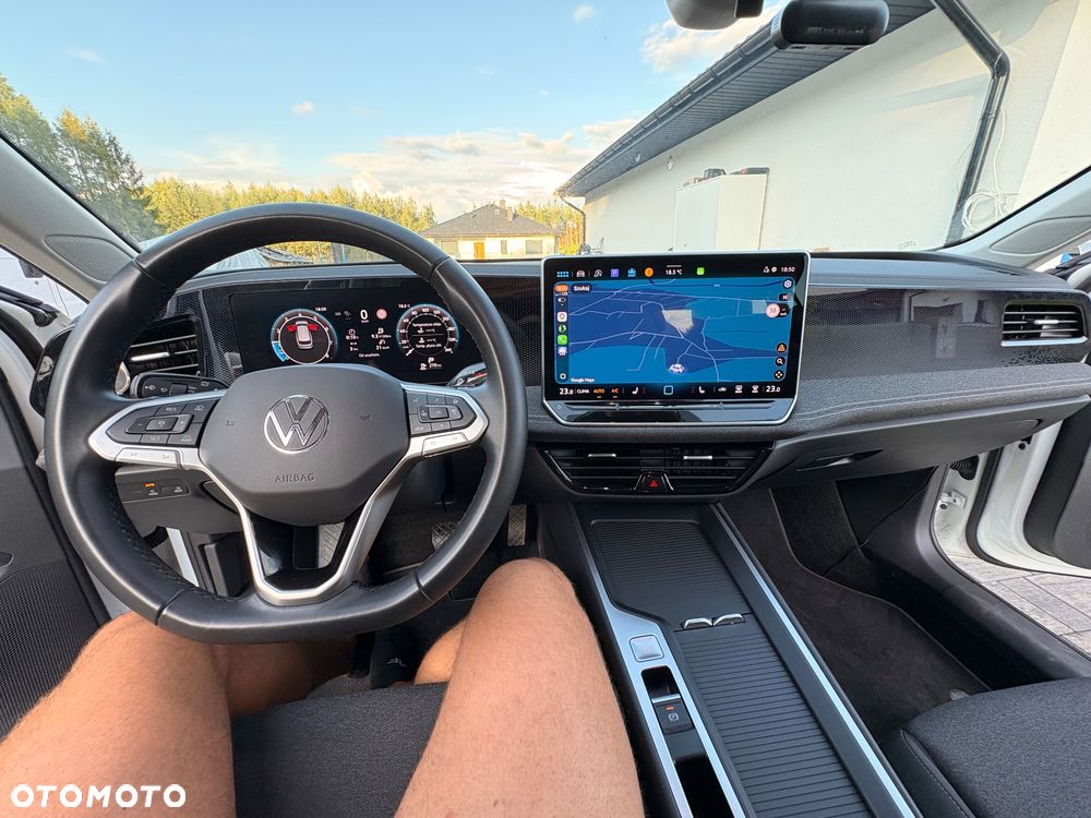 Volkswagen Passat - 15
