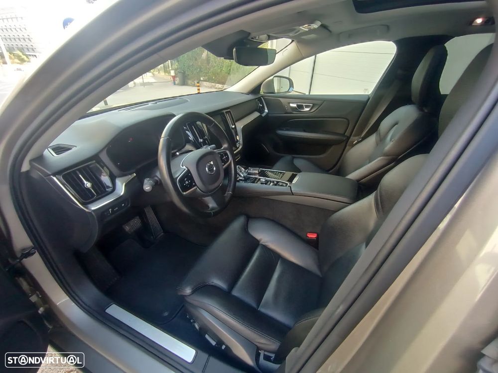 Volvo V60 2.0 T8 AWD TE Inscription - 17
