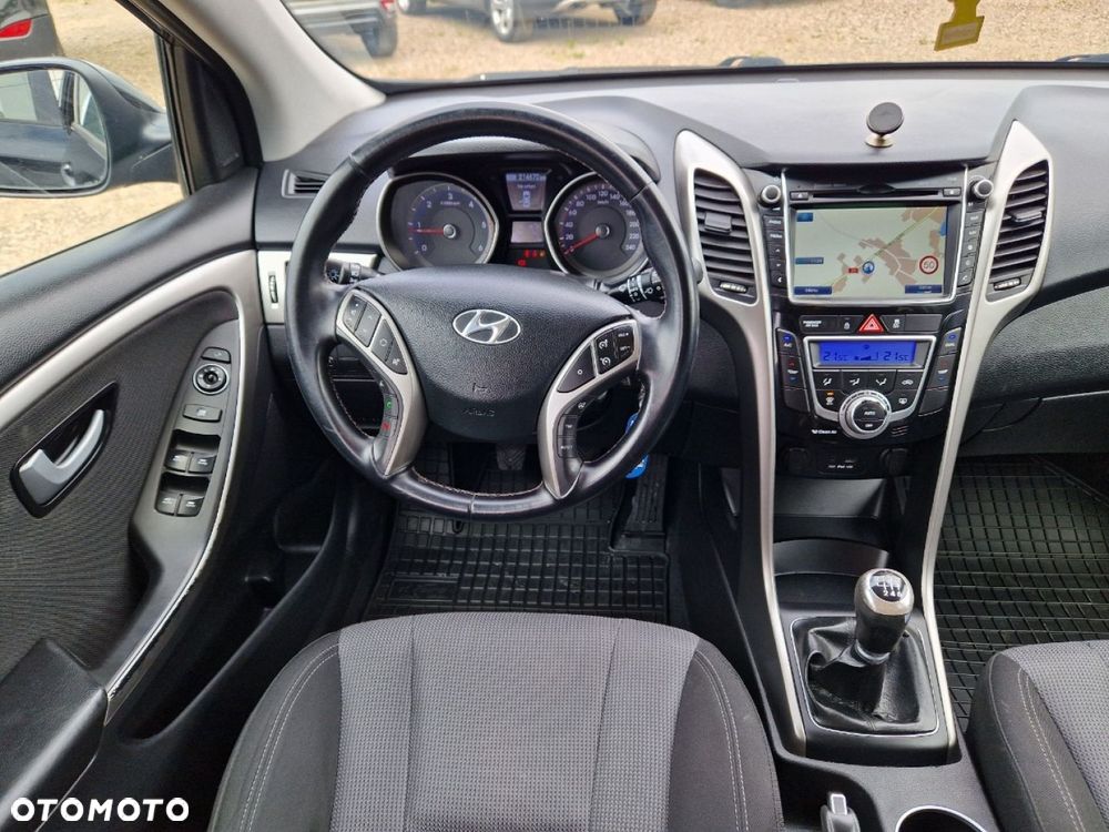 Hyundai i30 1.6 CRDi Premium - 15