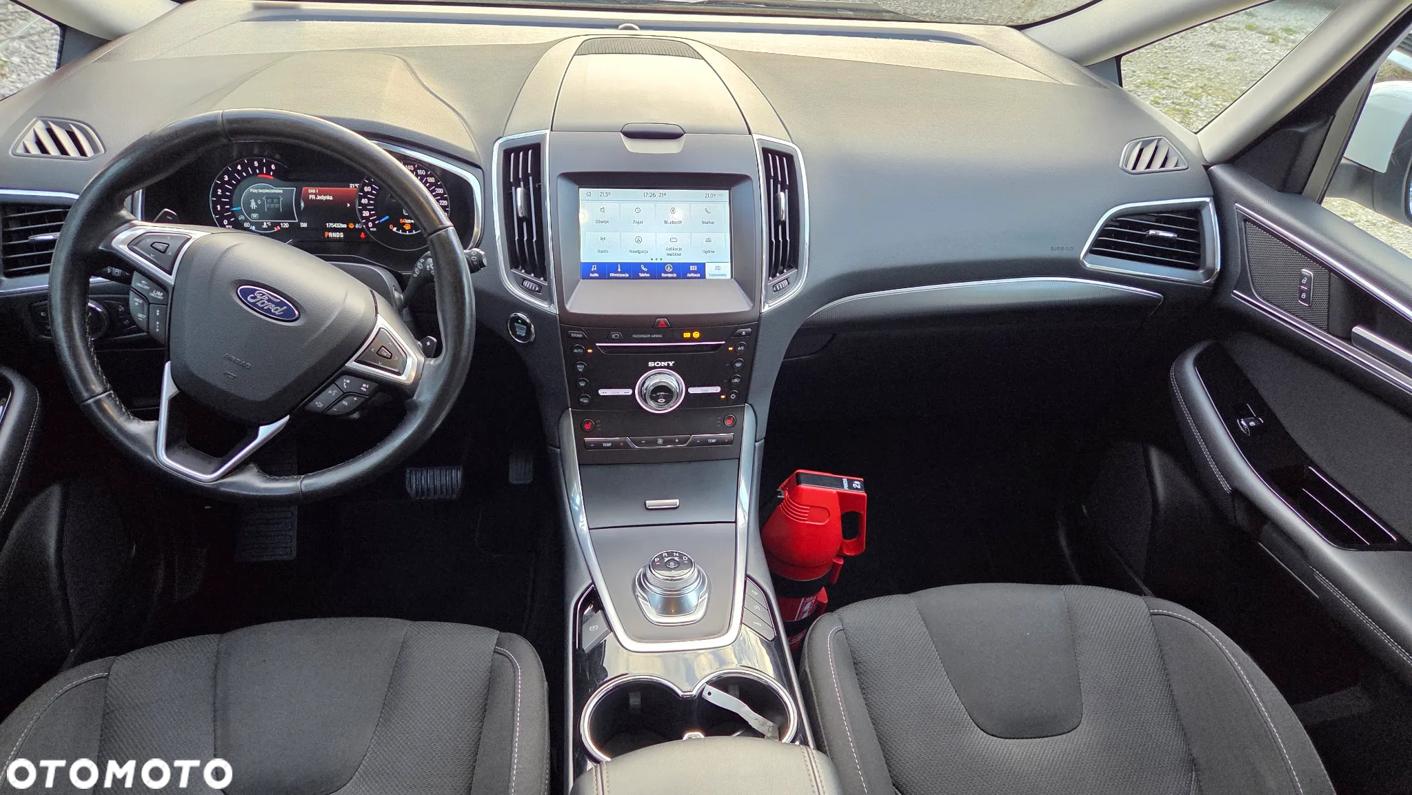 Ford S-Max 2.0 EcoBlue Titanium - 10