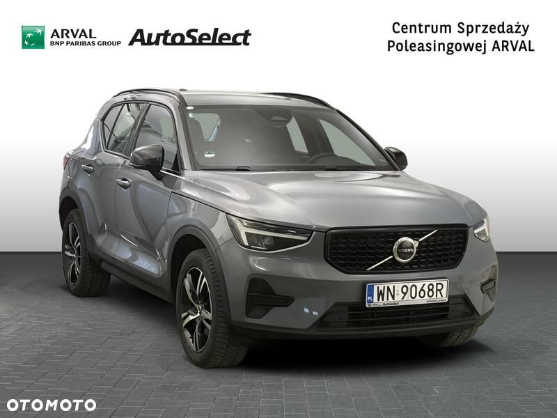 Volvo XC 40 B3 Plus Dark - 8