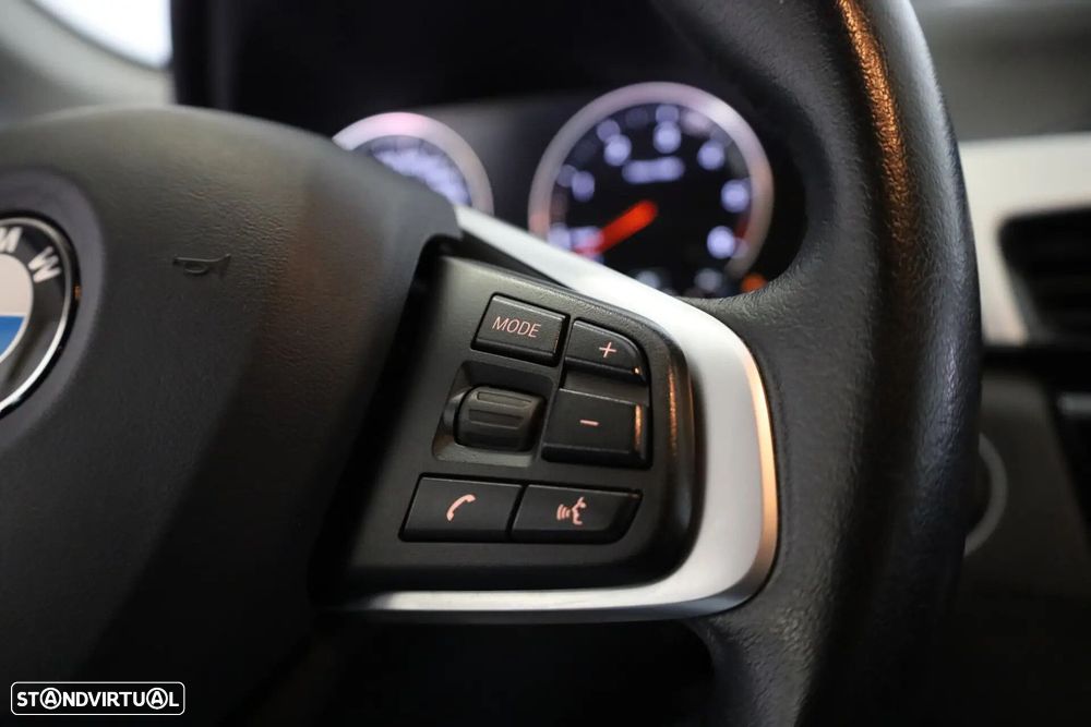 BMW X1 16 d sDrive Advantage Auto - 41