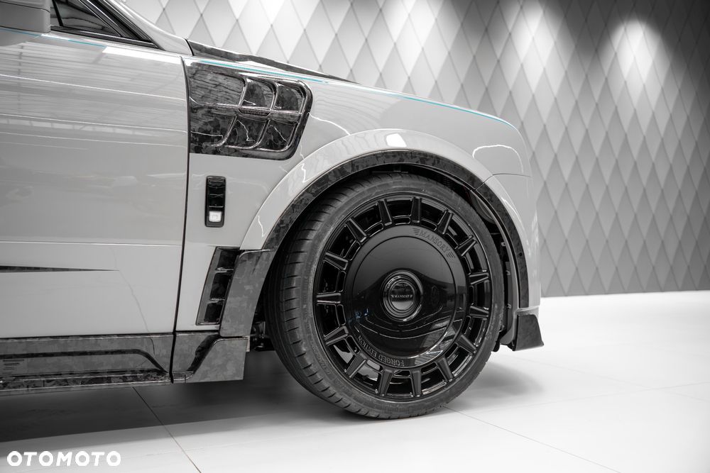 Rolls-Royce Cullinan - 10