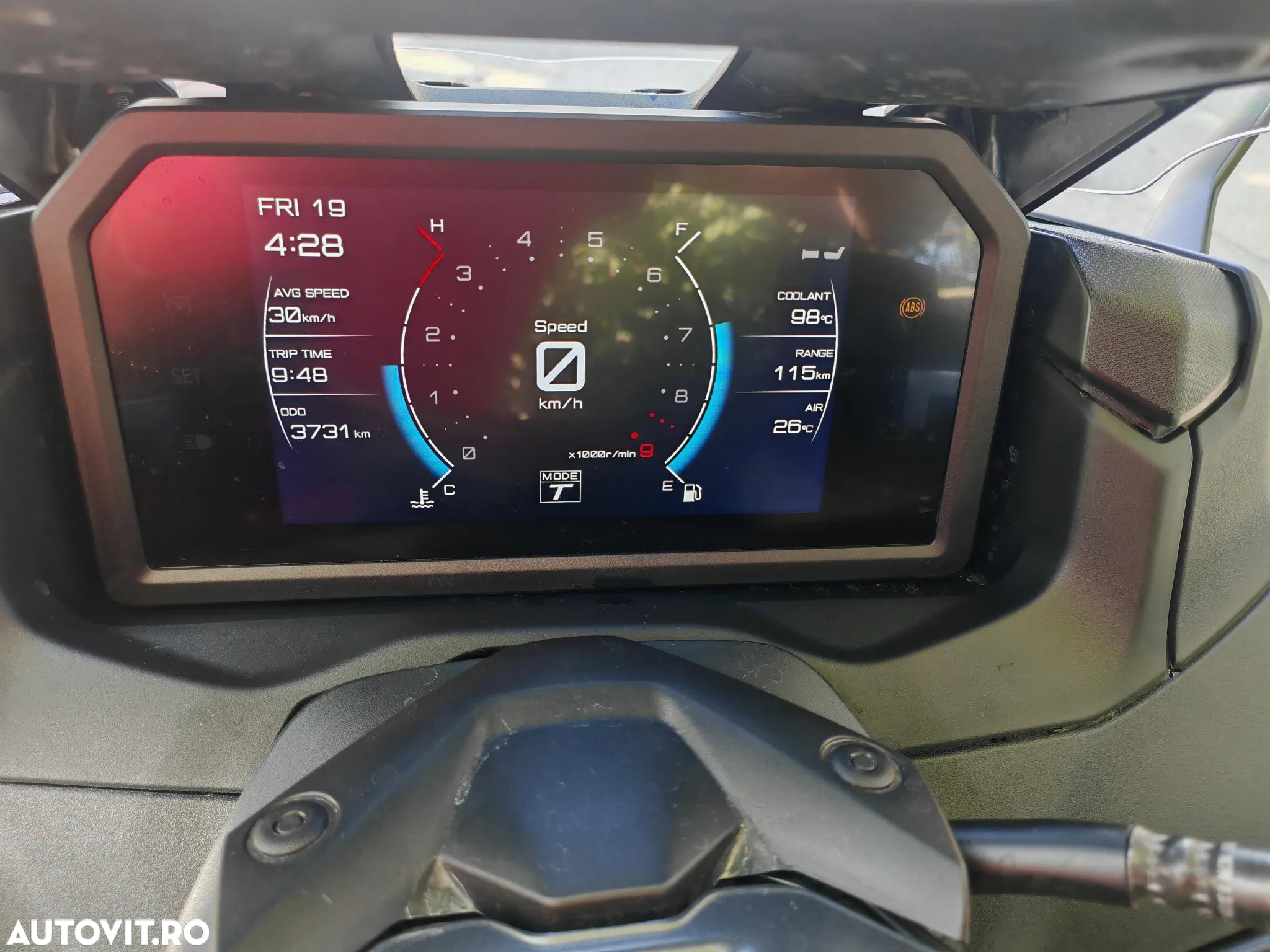 Yamaha TMAX 560 - 7