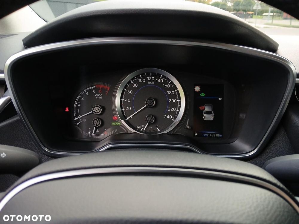 Toyota Corolla 1.8 Hybrid Comfort - 32
