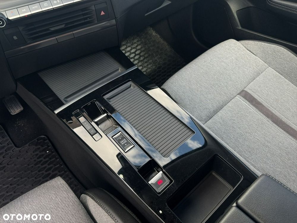 Opel Astra - 24