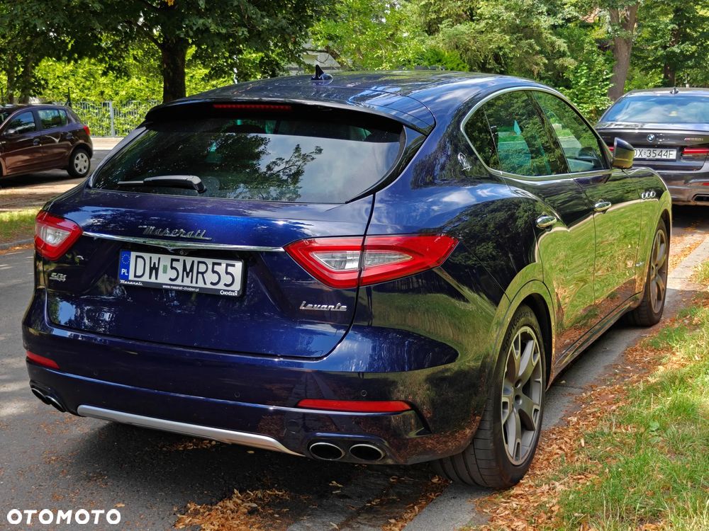 Maserati Levante - 5