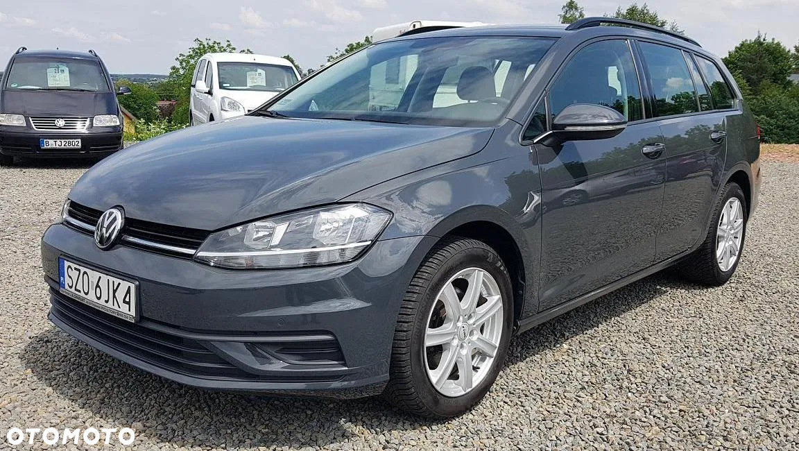 Volkswagen Golf - 4