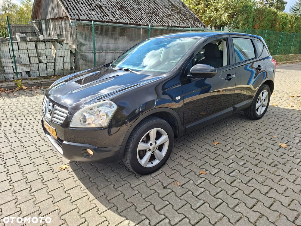 Nissan Qashqai - 1